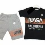 Κοντομάνικη μαύρη μπλούζα Nasa california sport jeans σετ με γκρι-μελανζέ σορτς 100% βαμβακερό