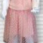 Σετ σάπιο μήλο φούστα τουτού πουά με σορτς 100% βαμβακερό με λάστιχο στη μέση με τουτού φιόγκο και τουτού μανίκια στο crop top με λάστιχο μέση και μανίκια και κουμπάκι πίσω στη πλάτη